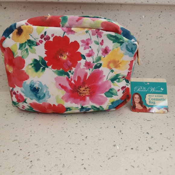 Cosmetic bag - Picture 2 of 5